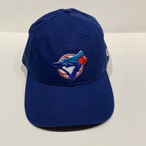 Toronto Bluejays Fitted HAT - Med